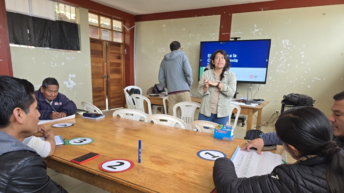 Servidores de la Unidad Ejecutora participando de la capacitación