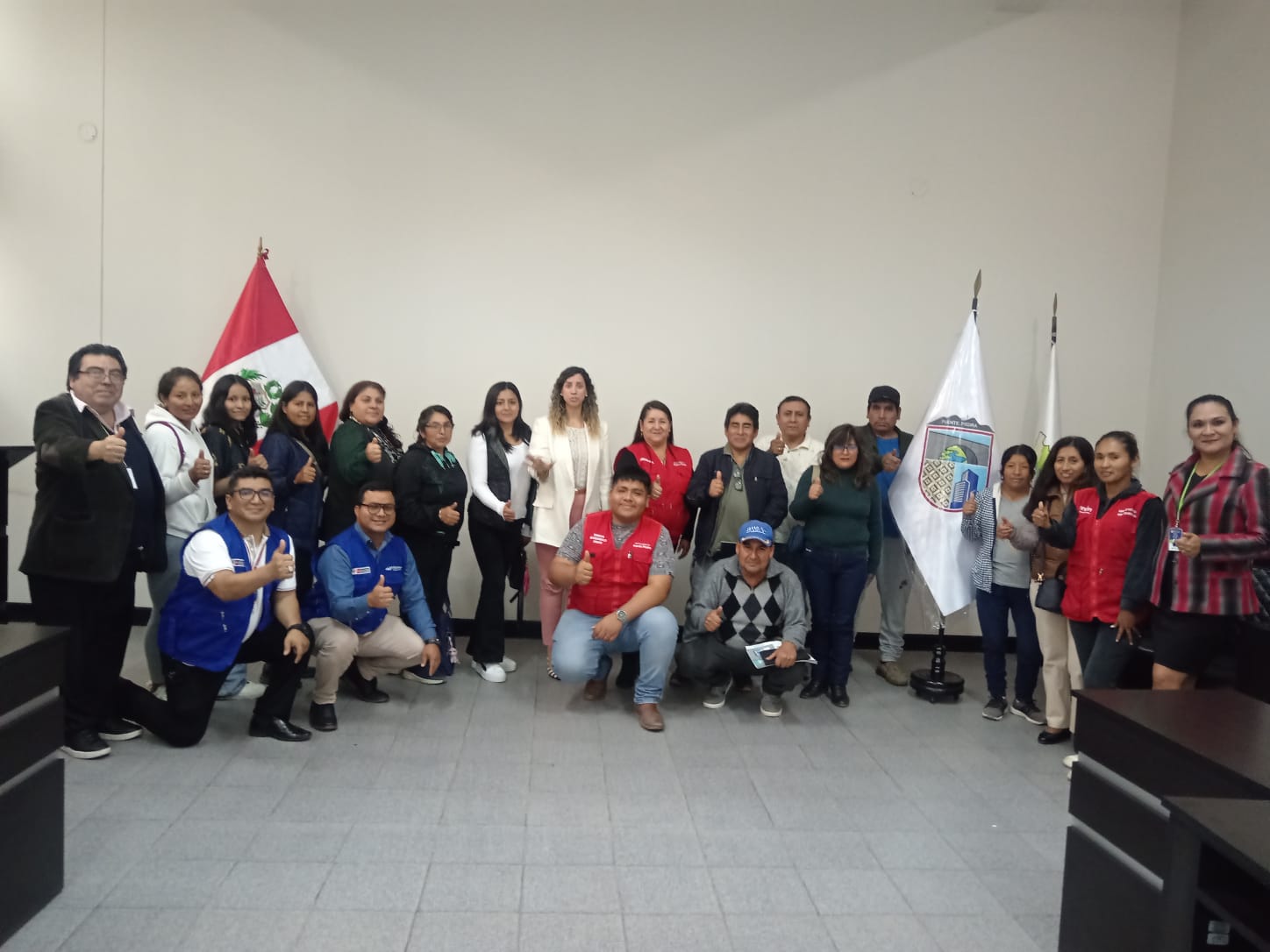 Jóvenes Productivos y dirigentes Puente Piedra