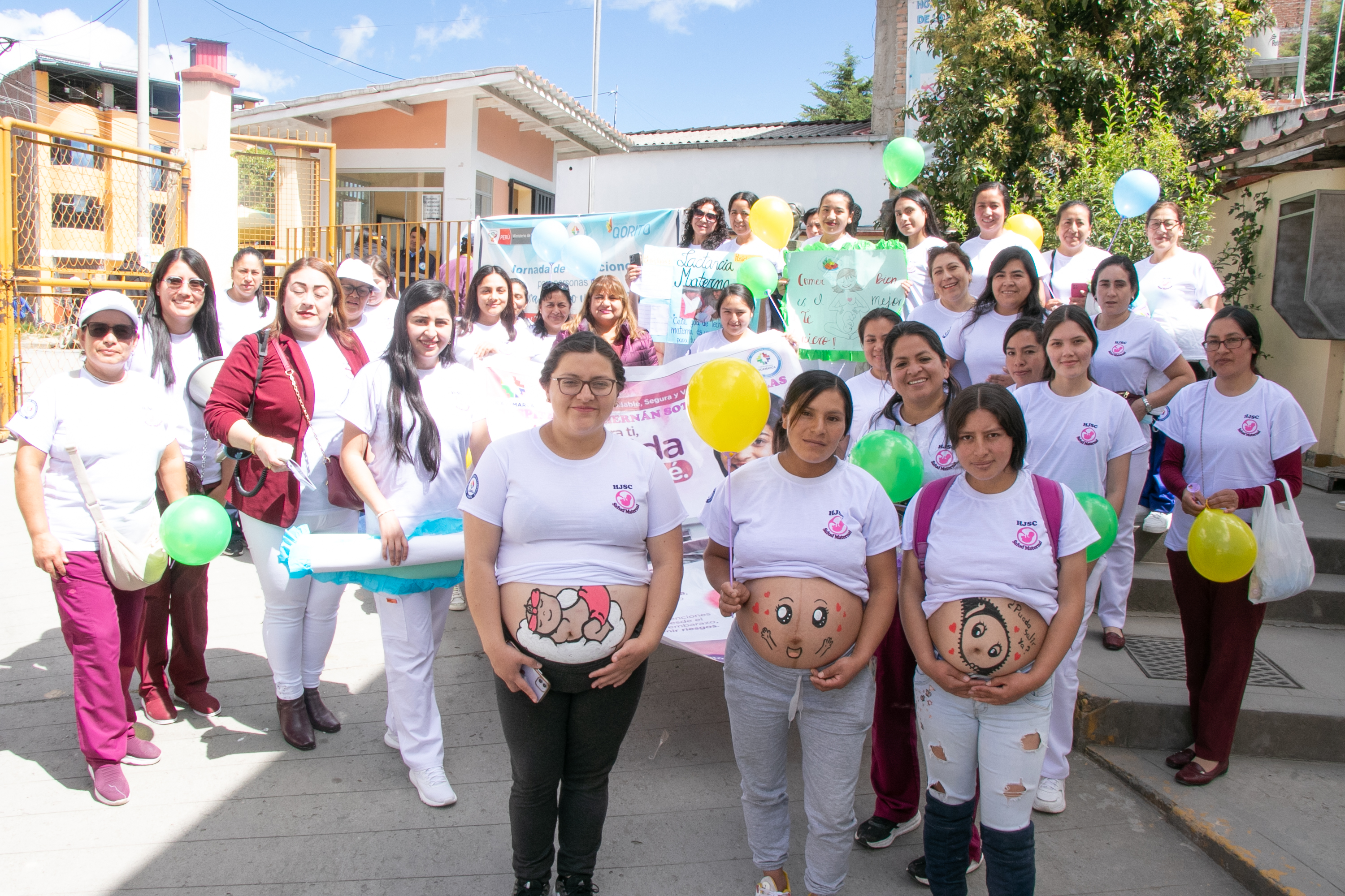 Pasacalle por la semana de la maternidad
