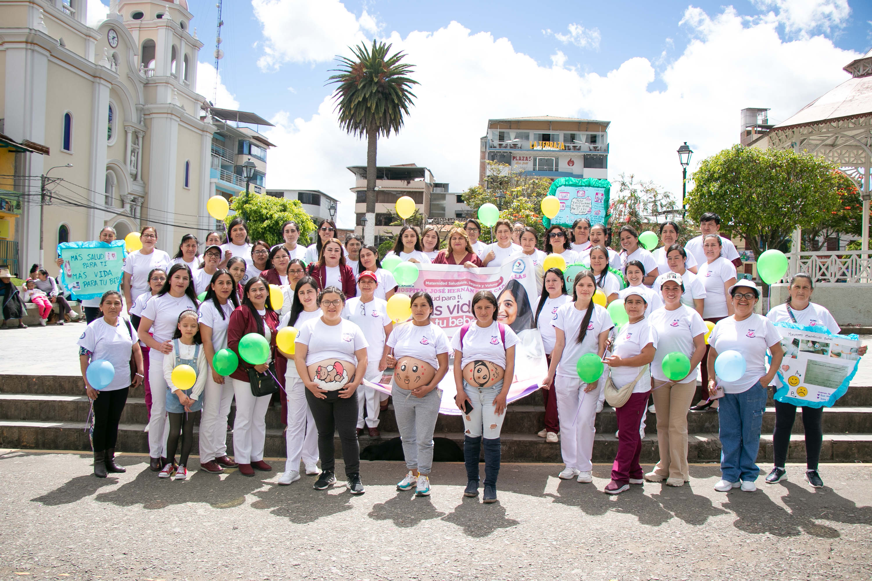 Pasacalle semana de la maternidad saludable
