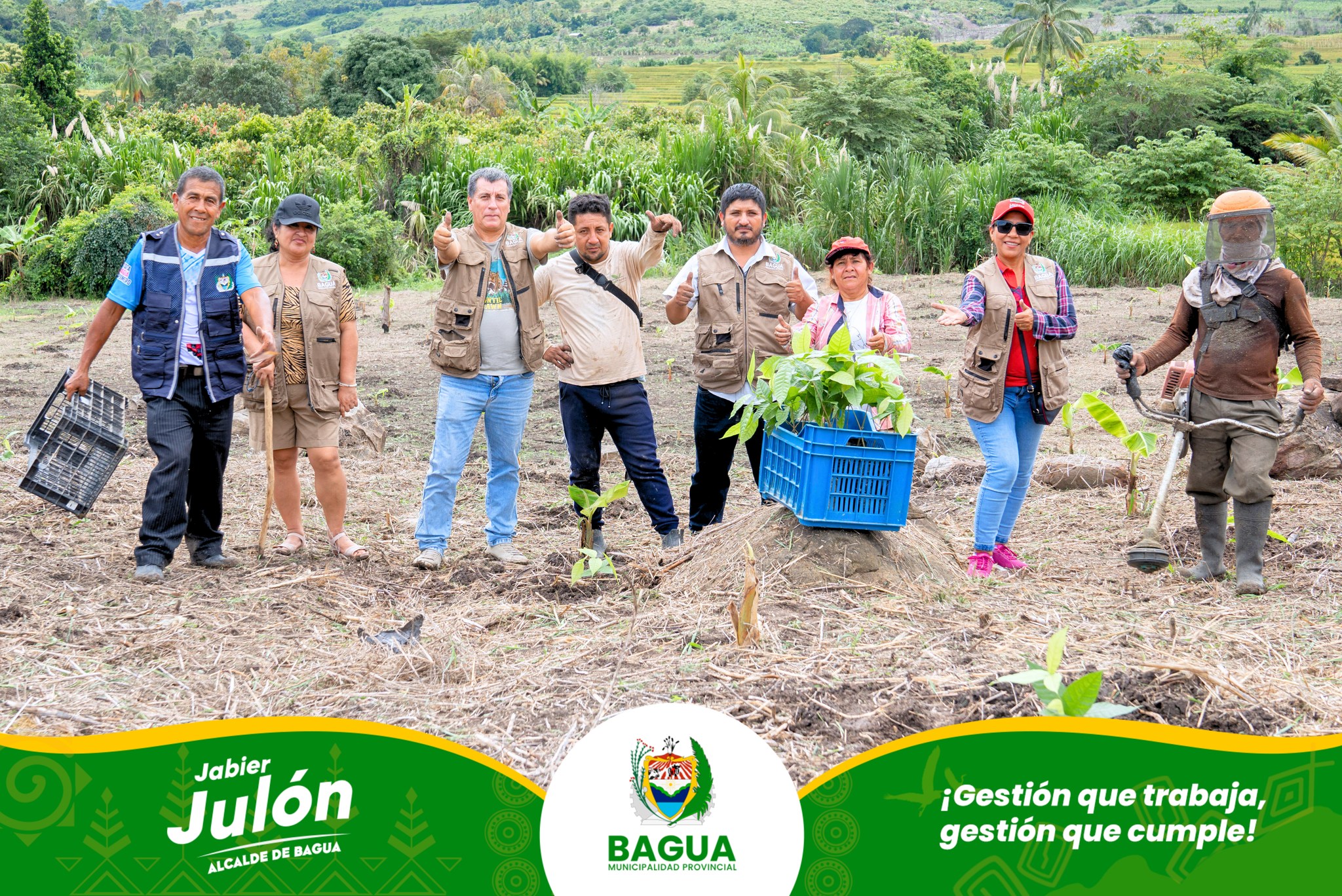 Alcalde Jabier Jul贸n promueve tecnolog铆a agr铆cola en todos los distritos de Bagua.