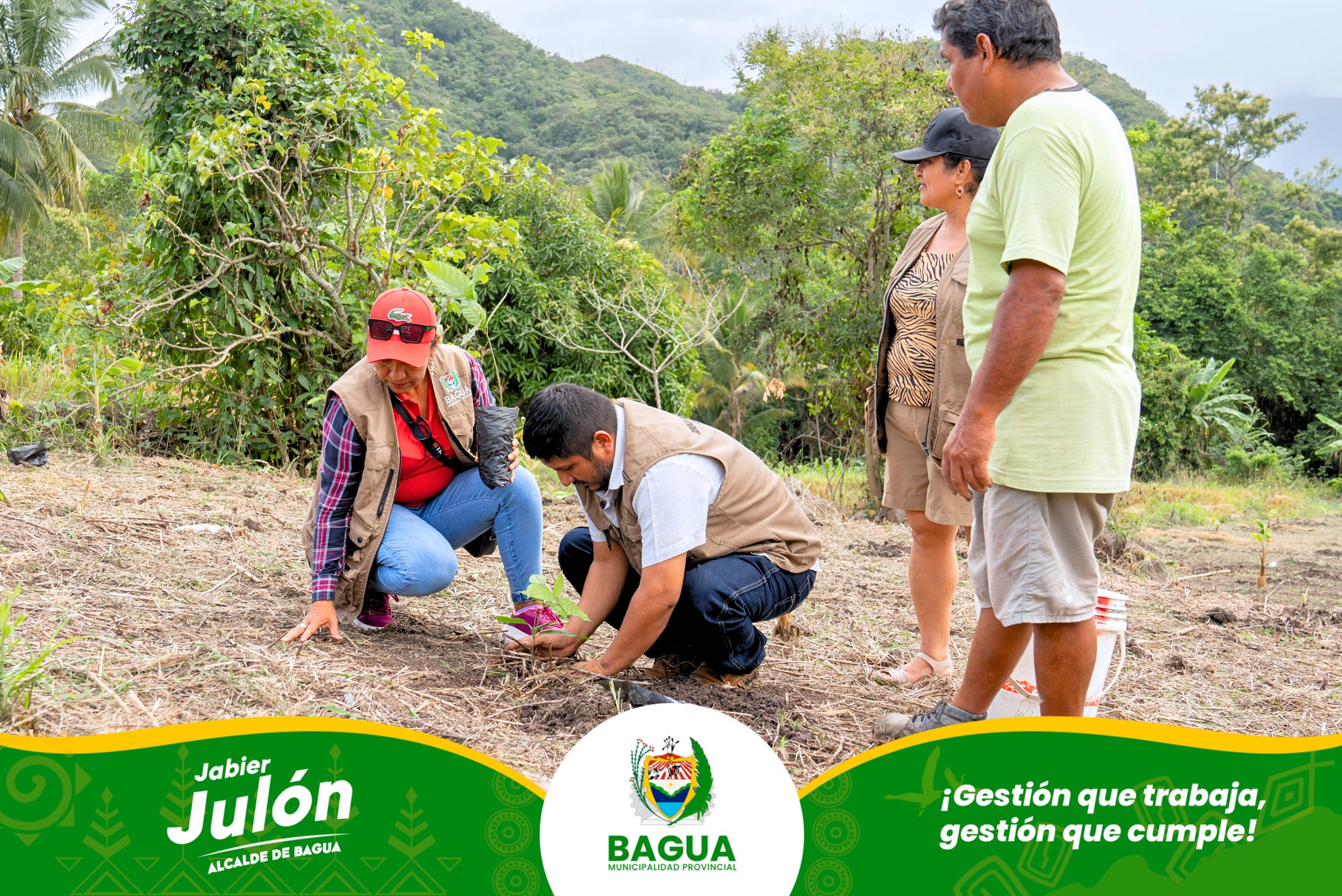 Alcalde Jabier Jul贸n promueve tecnolog铆a agr铆cola en todos los distritos de Bagua.