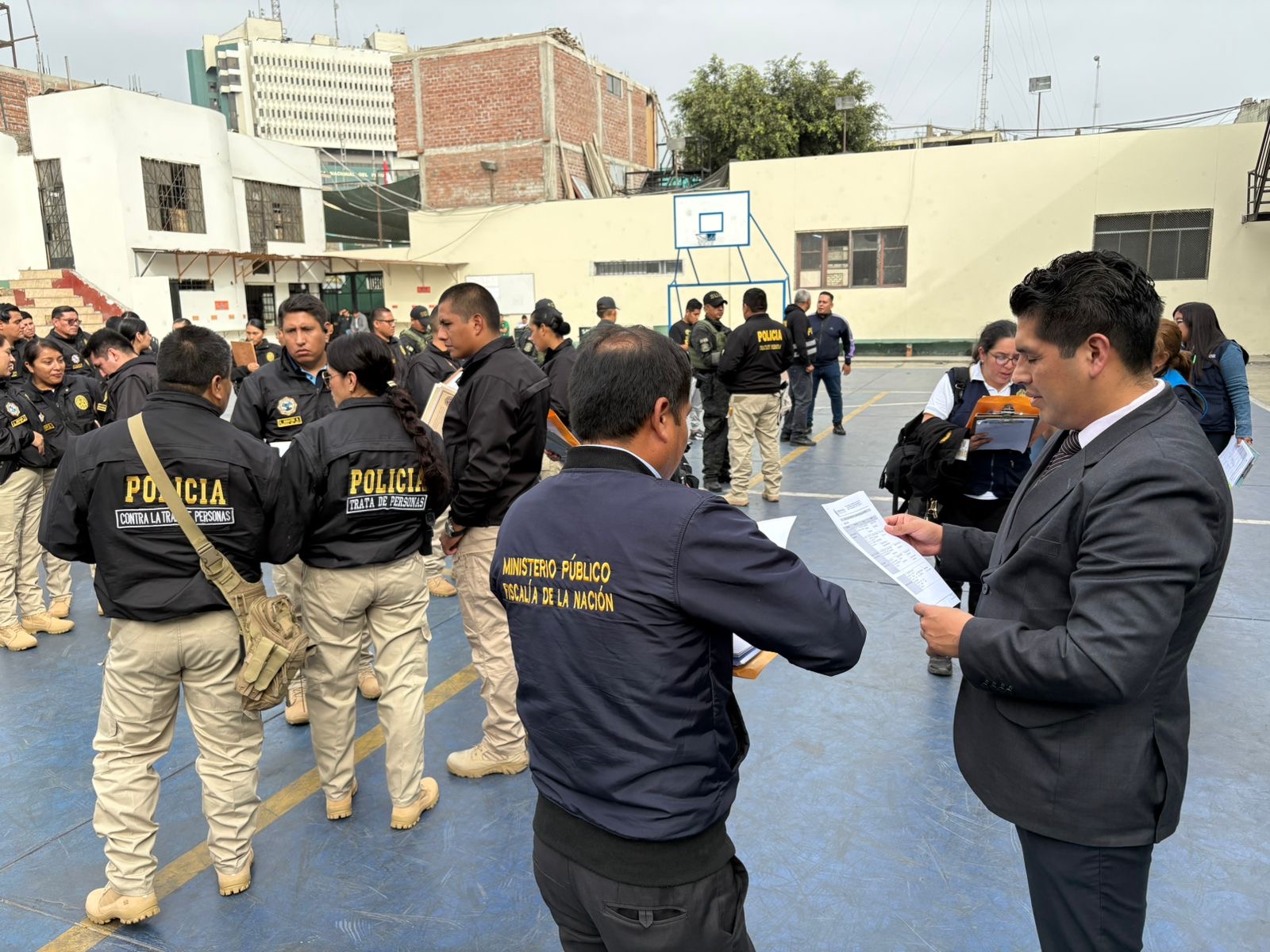 Fiscalía contra la Trata de Personas de Lima logra detener a siete personas por los delitos de pornografía infantil y explotación sexual.
