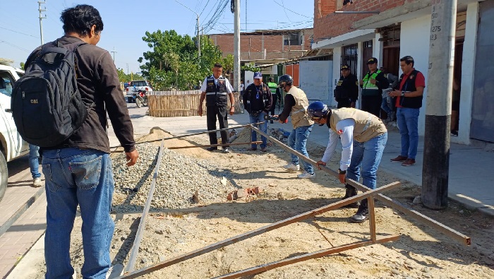 Liberando vías públicas
