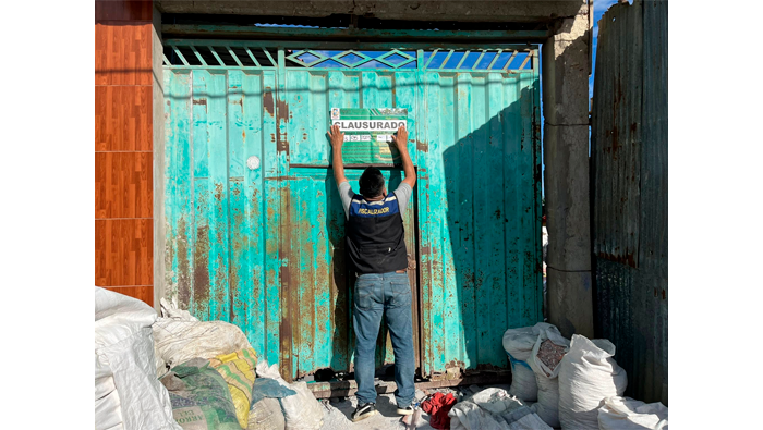 MPSM clausura establecimiento clandestino dedicado a la fabricaci贸n de tubos PVC.