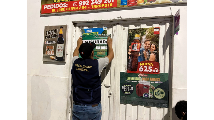 Operativo inopinado denominado "LicorerΓas y distribuidoras".