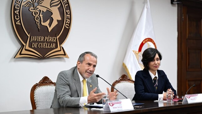 “Desafíos para la política exterior peruana en un mundo de cambios” 