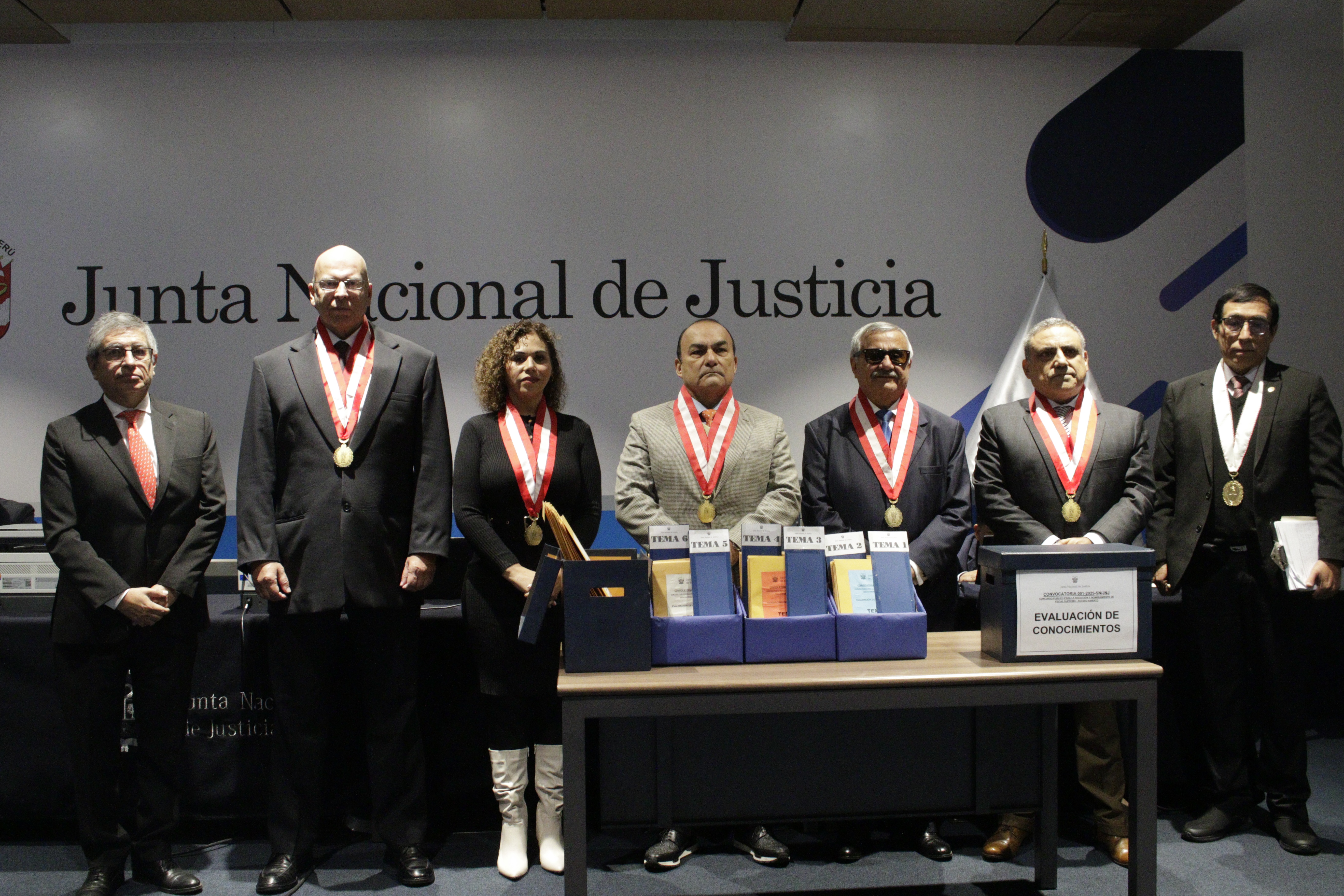 Presidente de la JNJ supervisó el correcto desarrollo del examen de conocimientos para fiscal supremo
