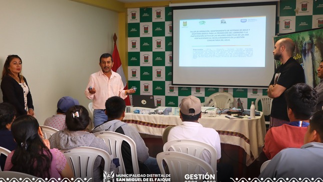 Inaugura taller para fortalecer capacidades de las JASS.