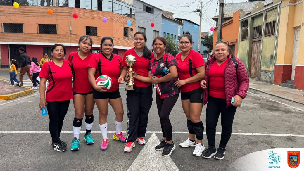 Final de interbarrios de voley Damas 2025