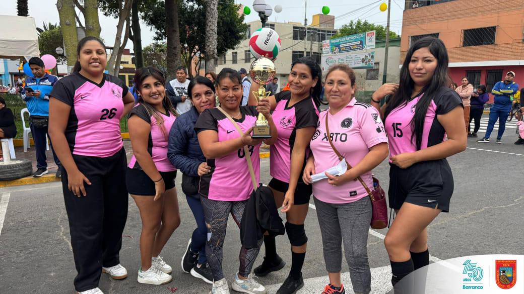 Final de interbarrios de voley Damas 2025