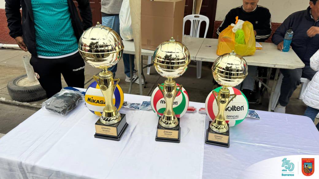 Final de interbarrios de voley Damas 2025