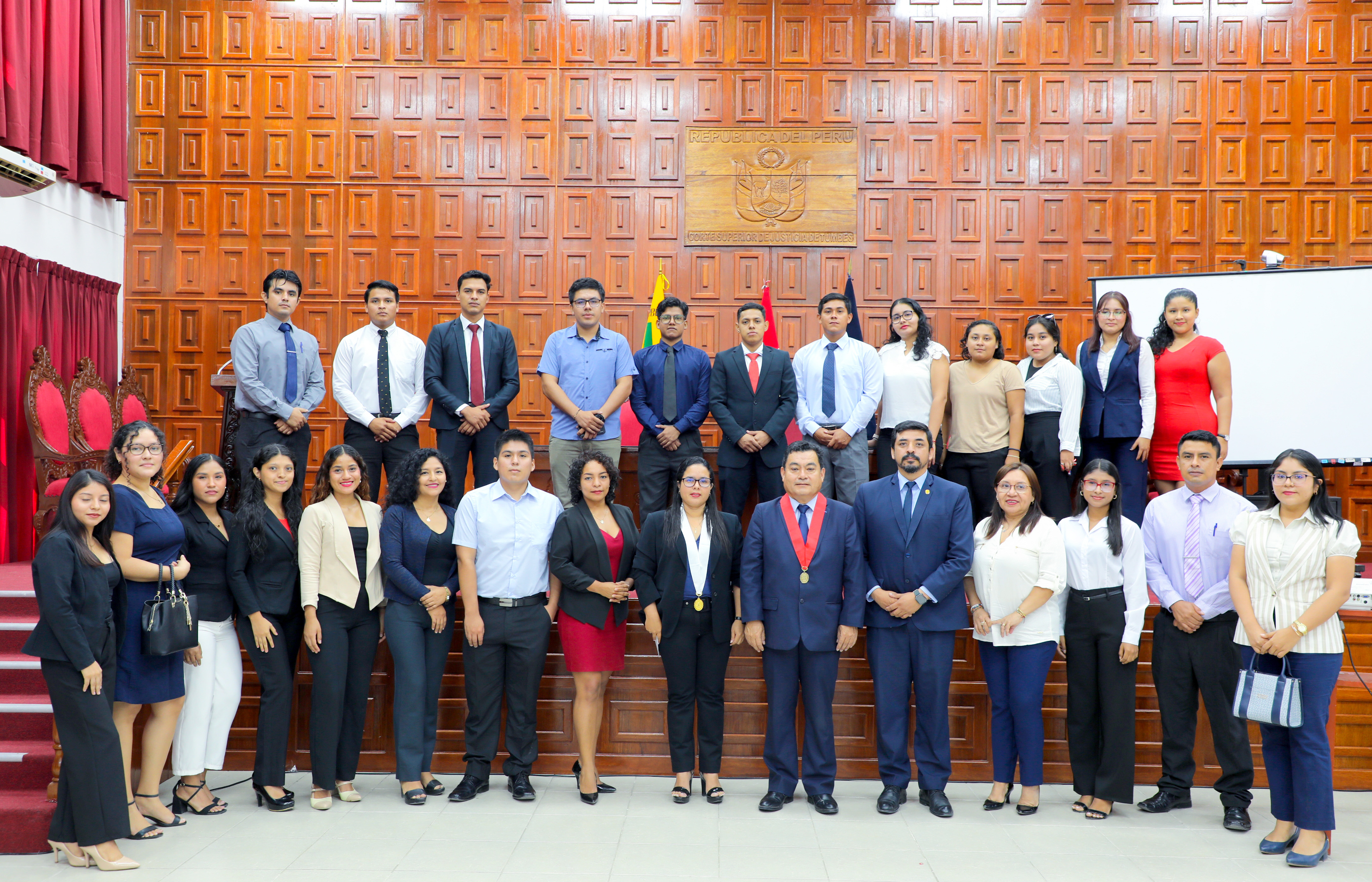 29 Profesionales del Programa de Voluntariado se Integran a Labores Judiciales de Tumbes