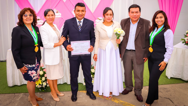  𝗠Á𝗦 𝗗𝗘 20 𝗣𝗔𝗥𝗘𝗝𝗔𝗦 𝗦𝗘 𝗗𝗜𝗘𝗥𝗢𝗡 𝗘𝗟 𝗦Í 𝗘𝗡 𝗘𝗟 𝗣𝗥𝗜𝗠𝗘𝗥 𝗠𝗔𝗧𝗥𝗜𝗠𝗢𝗡𝗜𝗢 𝗖𝗜𝗩𝗜𝗟 𝗖𝗢𝗠𝗨𝗡𝗜𝗧𝗔𝗥𝗜𝗢 