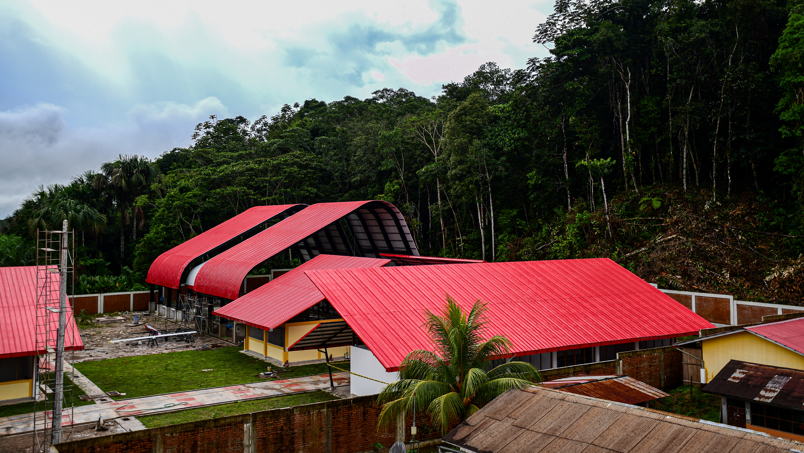 Colegio agroindustrial del Valle del Shambo registra más del 70 % de avance en su construcción