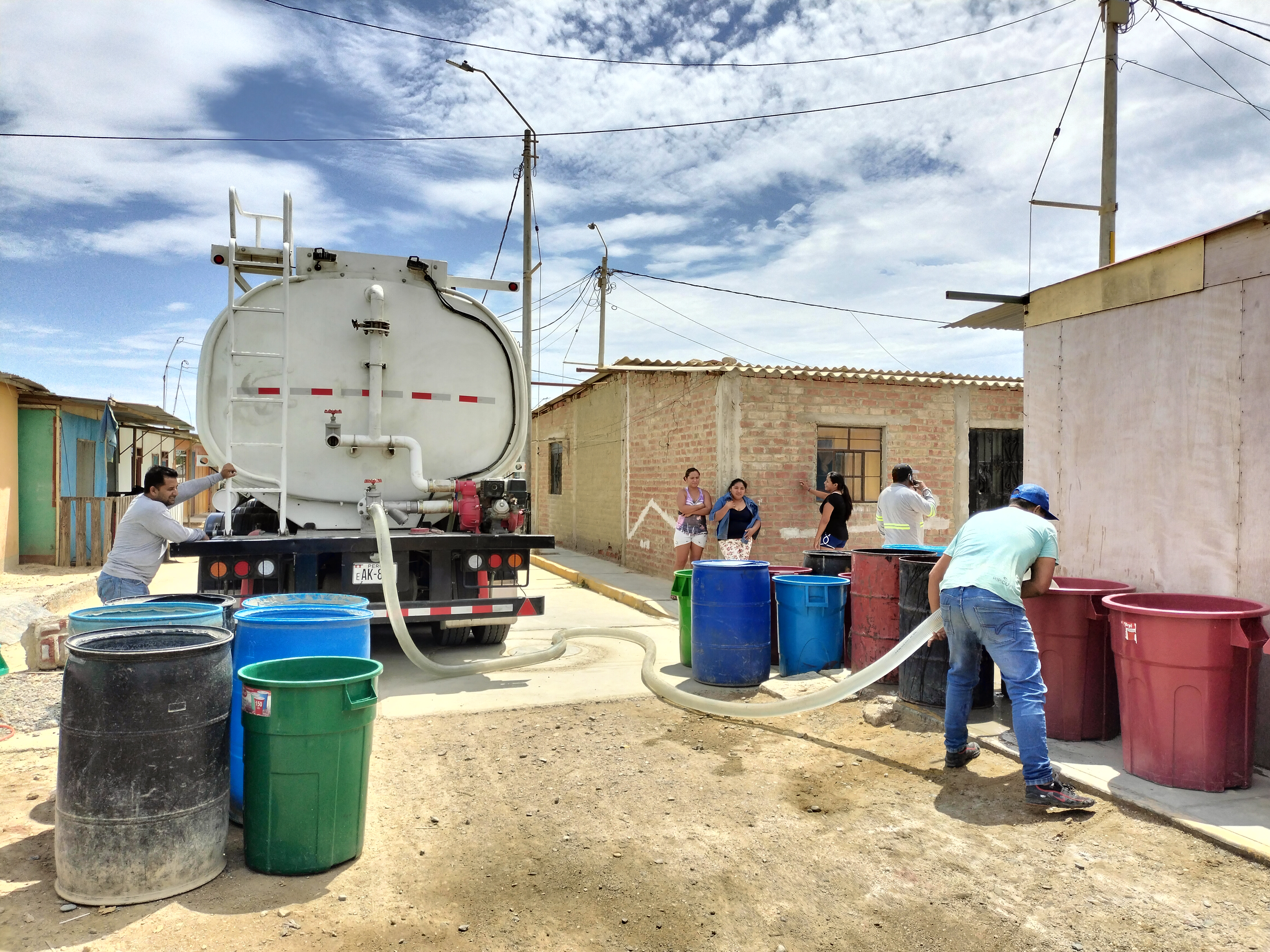 OTASS contribuyó con entrega gratuita de 78 mil m3 de agua potable en favor de casi 40 mil pobladores
