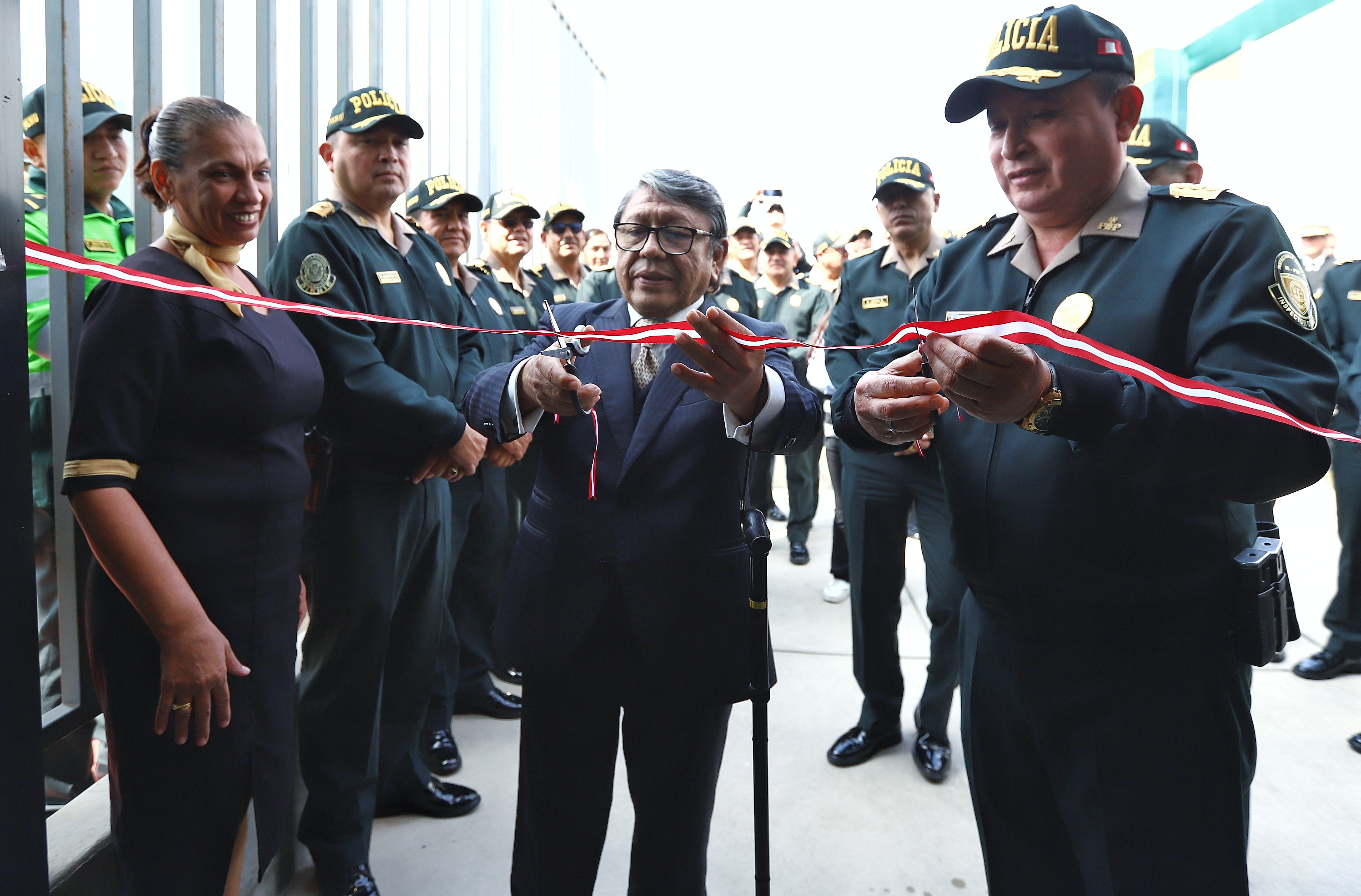 Más de 200 policías brindarán seguridad dentro y en los alrededores del nuevo aeropuerto Jorge Chávez