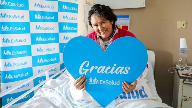 Médicos de EsSalud Cusco extirpa tumor cerebral de 6 centímetros a mujer de 46 años y devuelve esperanza de vida  