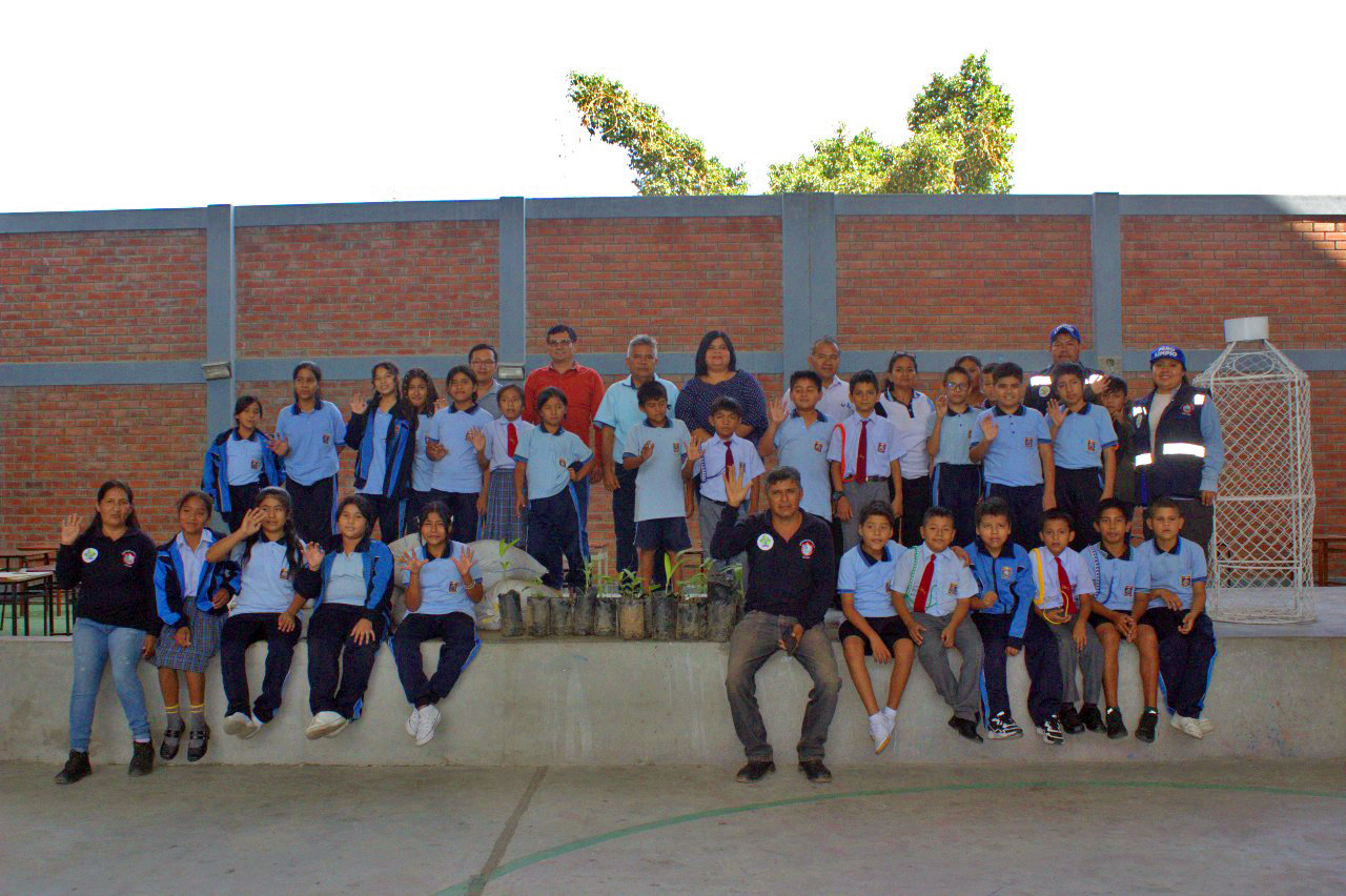 Municipalidad reconoce a colegios que lideraron jornada de reciclaje escolar