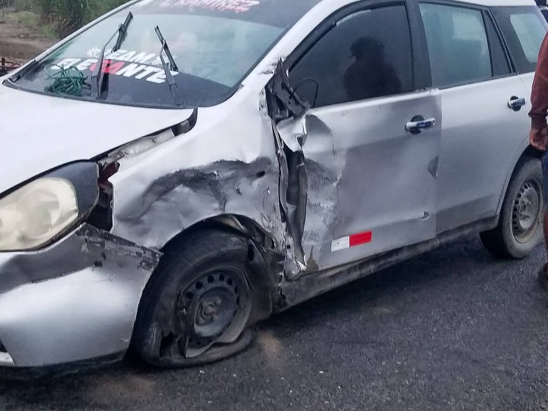 Carro accidentado
