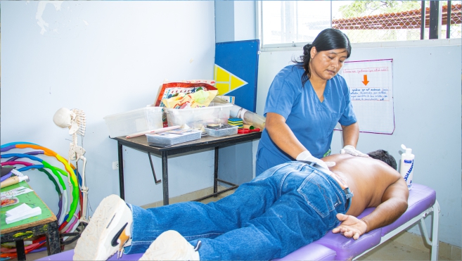 Foto Gran Éxito en Feria de Salud del Primer Festival de la Chicama en el Centro Poblado de Fernández