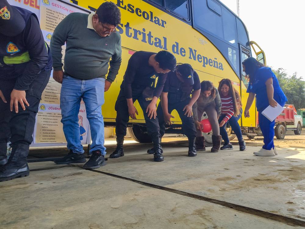 trabajo en equipo del personal del centro cívico
