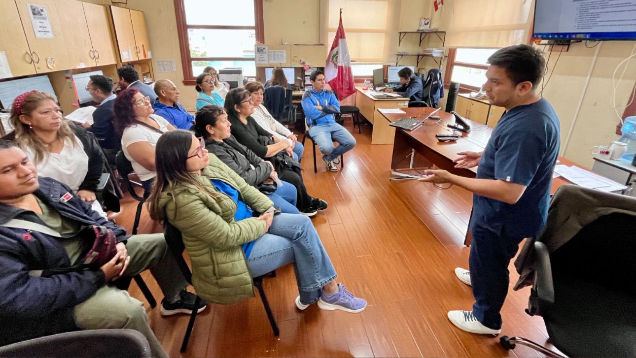 Minsa capacita y envía equipos médicos a Jaén para enfrentar el dengue
