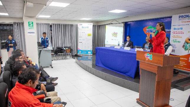 Pronabec promovió la Primera Mesa Regional por el Pacto por la Educación Superior, en Junín