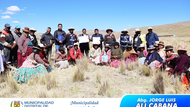 Entrega de terreno a la Asociacion de Adultos Mayores de Santa Lucia