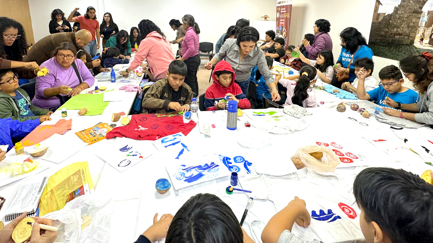 SELLO DE CARAL: Más de 80 personas se “caralizaron” en nuestro último taller