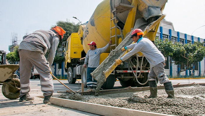 • Obras buscan reducir accidentes de tránsito y promover el respeto del límite de velocidad de 30 km/h en zonas escolares.