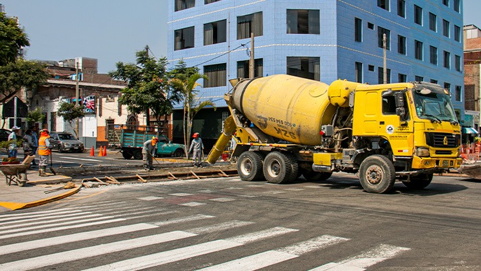 • Obras buscan reducir accidentes de tránsito y promover el respeto del límite de velocidad de 30 km/h en zonas escolares.