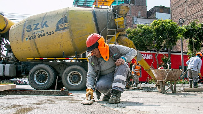• Obras buscan reducir accidentes de tránsito y promover el respeto del límite de velocidad de 30 km/h en zonas escolares.