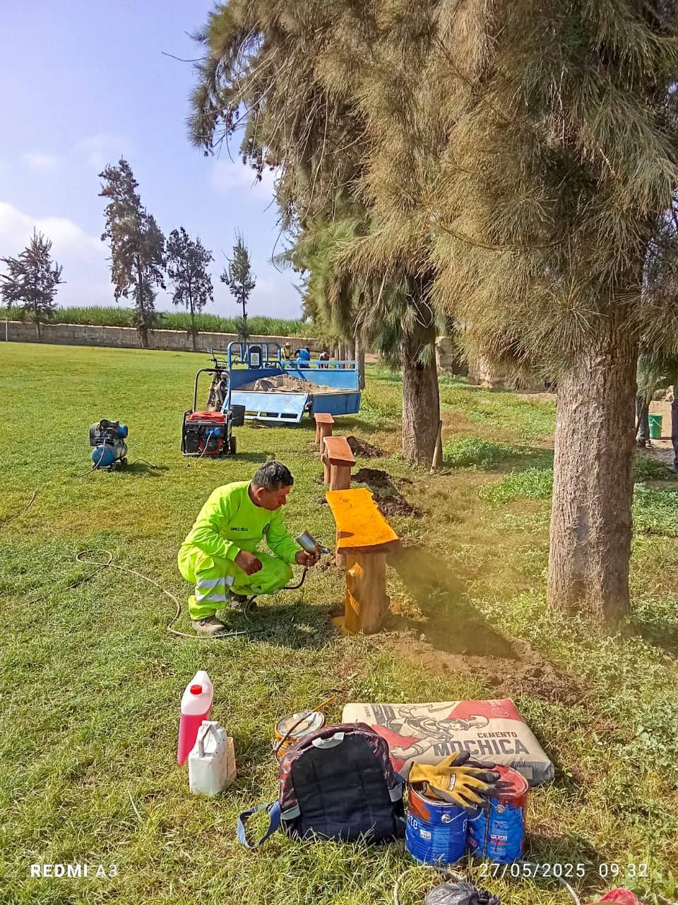 bancas pintadas