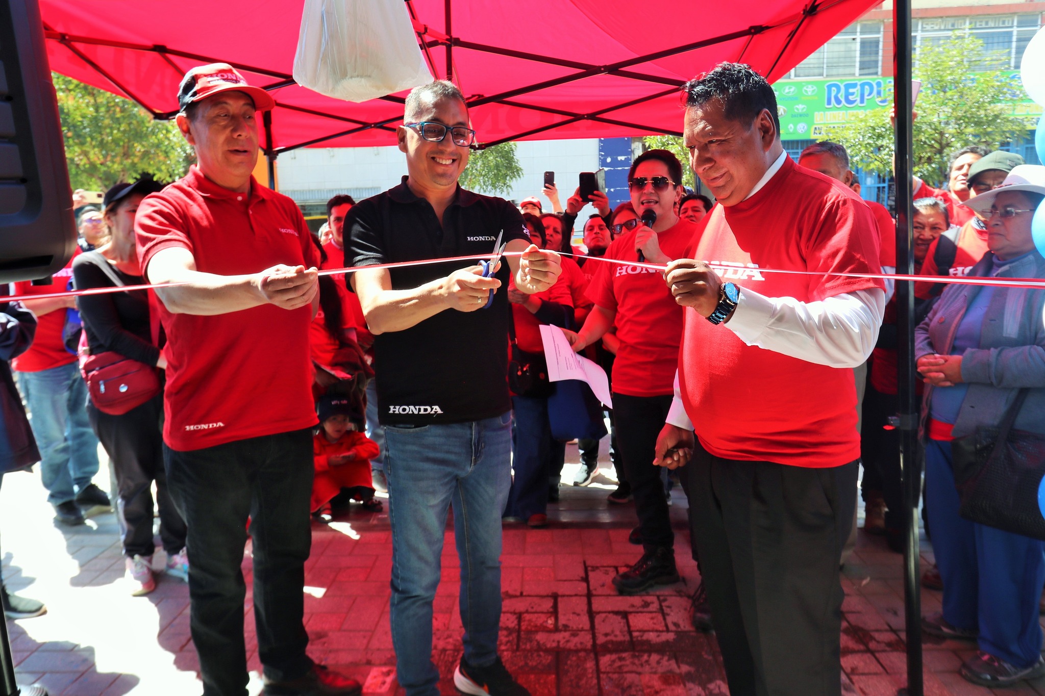 Inauguración de nuevo local de EDIPESA en El Tambo