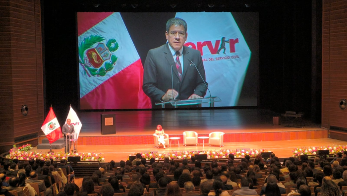 Debemos repensar el futuro del Estado y del servicio civil para reconstruir la confianza ciudadana