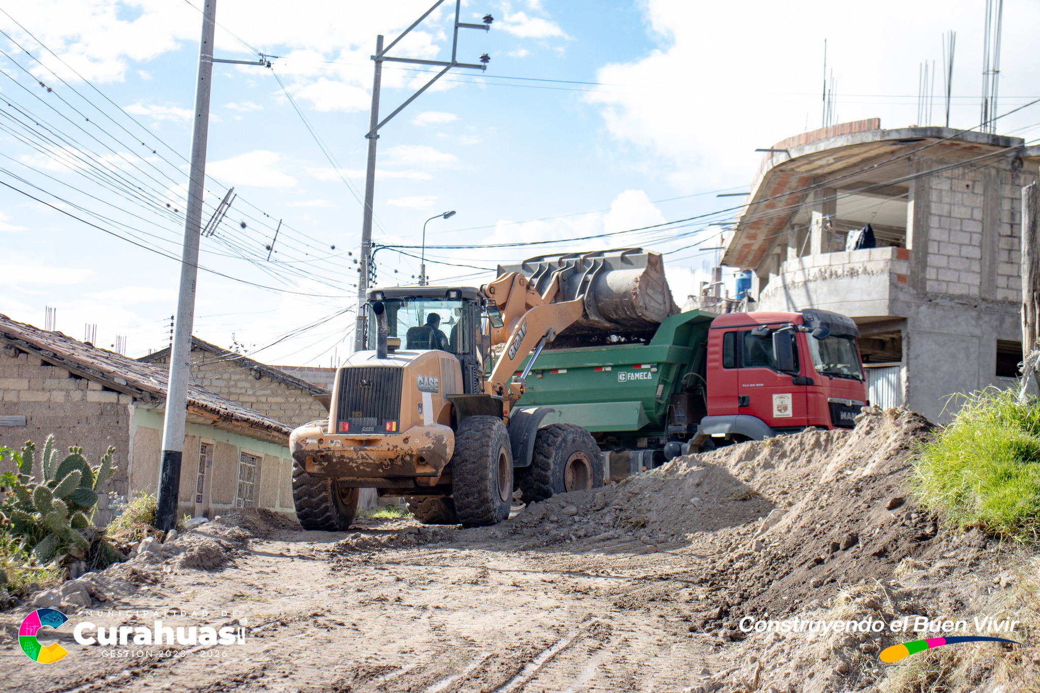 Continúan los Trabajos de Mantenimiento de Vías en el Barrio Ayaurco Distrito de curahuasi