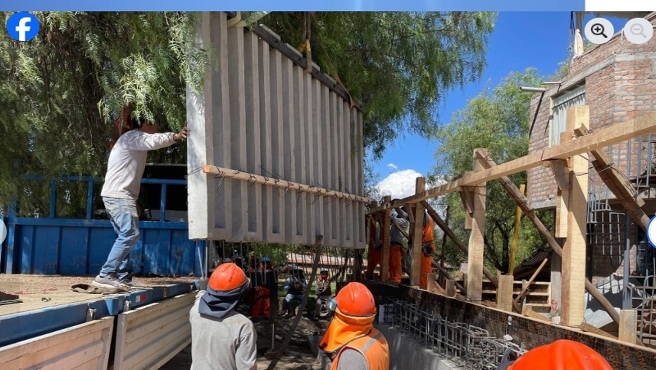 Reiniciamos la construcción del cerco perimétrico del campus universitario.