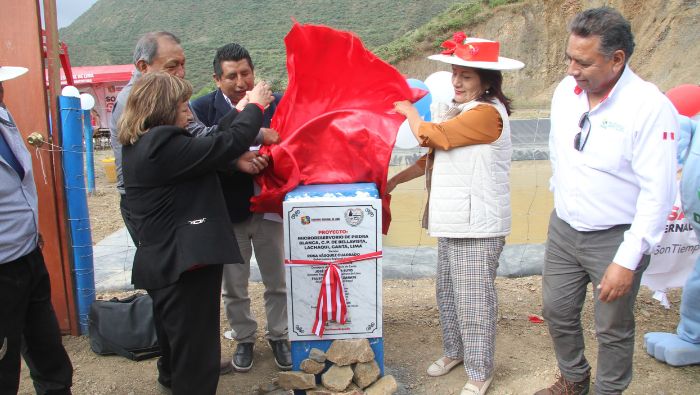 Incrementa disponibilidad del recurso hídrico con entrega de microreservorios en Lachaqui y Pariamarca