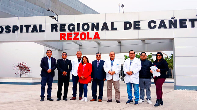 Autoridades de la Universidad Nacional de Cañete y del Hospital Regional Rezola de Cañete, se reunieron sostuvieron una importante reunión de coordinación para suscribir un Convenio Específico.