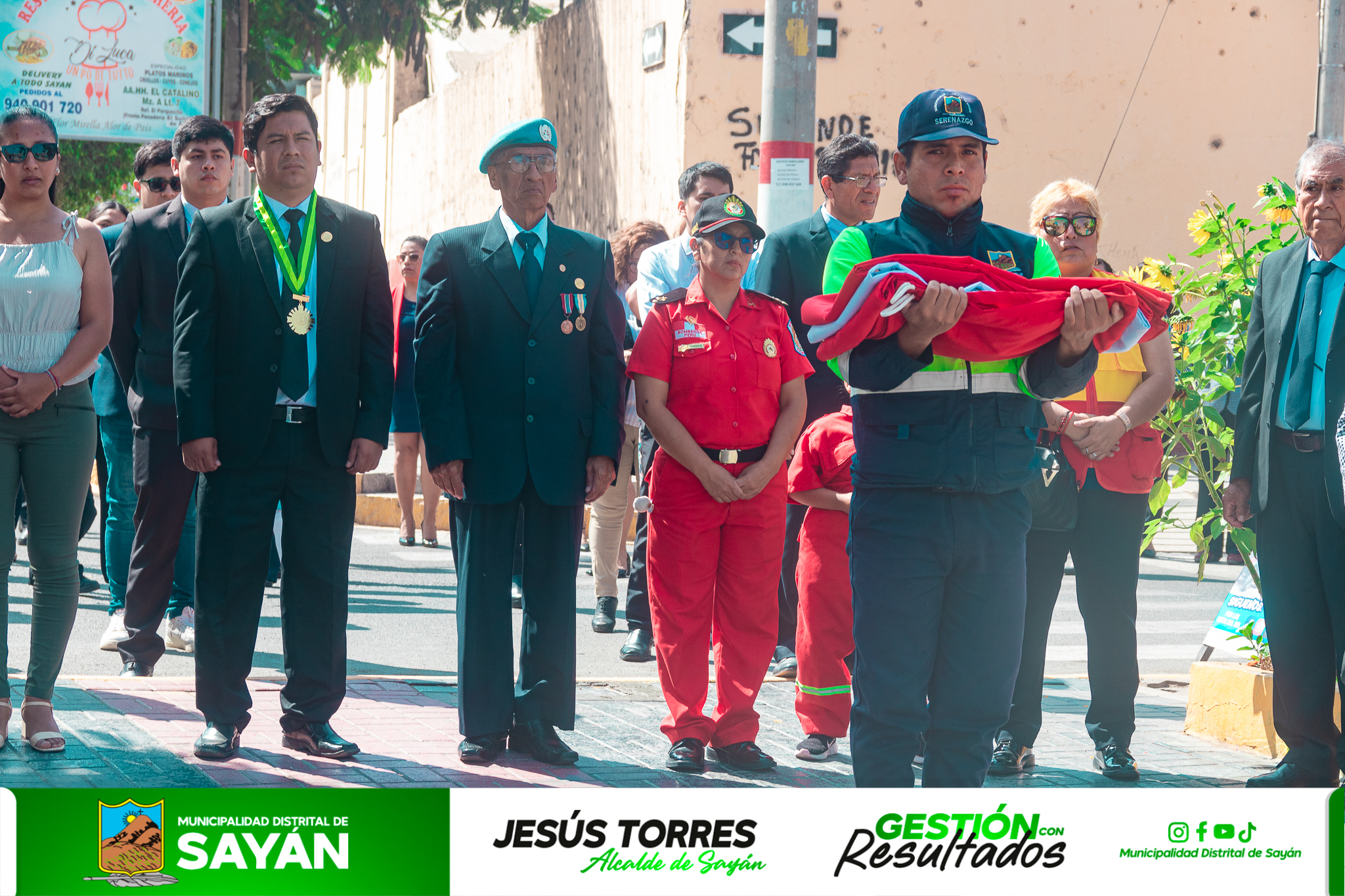 #ActoCívico SAYÁN CELEBRÓ EL DÍA DE LA EDUCACIÓN INICIAL CON IZAMIENTO DE BANDERAS Y TRADICIONAL PASEO DE BANDERA