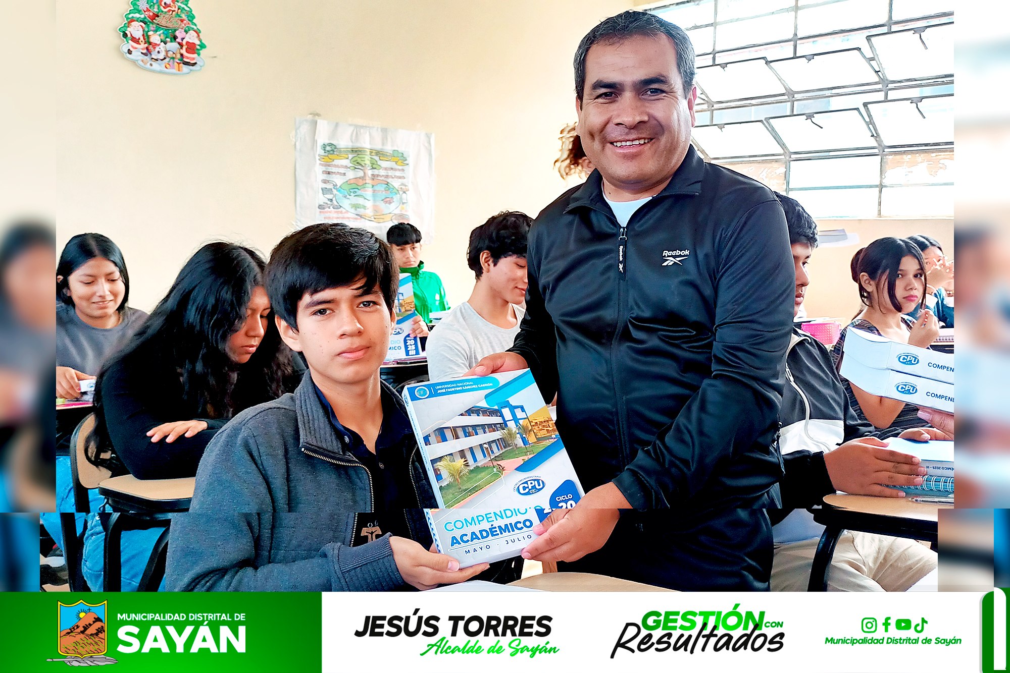 #Educación ESTUDIANTES DE CPU SAYÁN E IRRIGACIÓN SANTA ROSA RECIBEN COMPENDIO ACADÉMICO DEL CICLO 2025-III