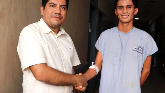 Médicos del Hospital II-2 Tarapoto salvan a joven deportista tras sufrir rotura de riñón 