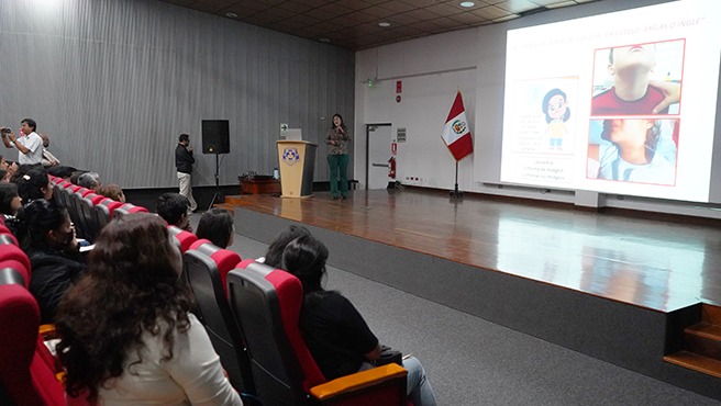 Foto Hospital Regional Lambayeque capacita a docentes para detectar a tiempo posibles casos de cáncer infantil