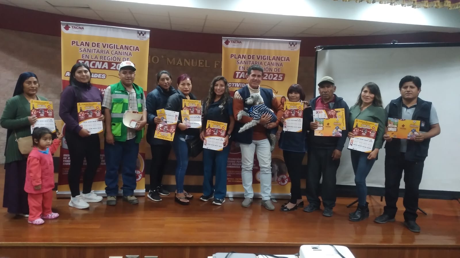 Pocollay promueve plan de vigilancia sanitaria canina