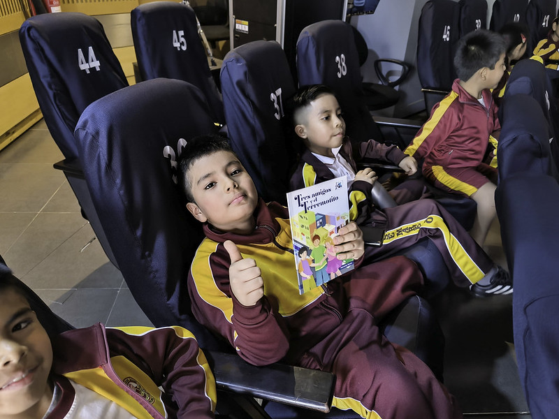 Estudiantes del colegio Marello visitan el Planetario Solar como parte de las actividades recreativas de la Municipalidad