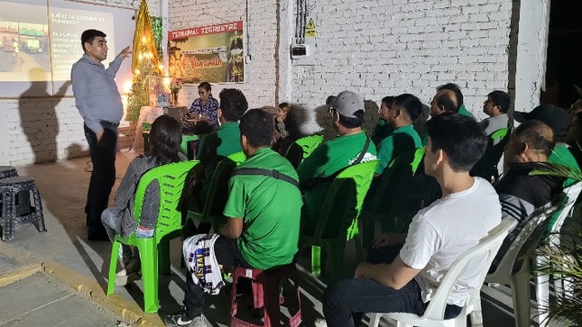 Capacitación a choferes y cobradores