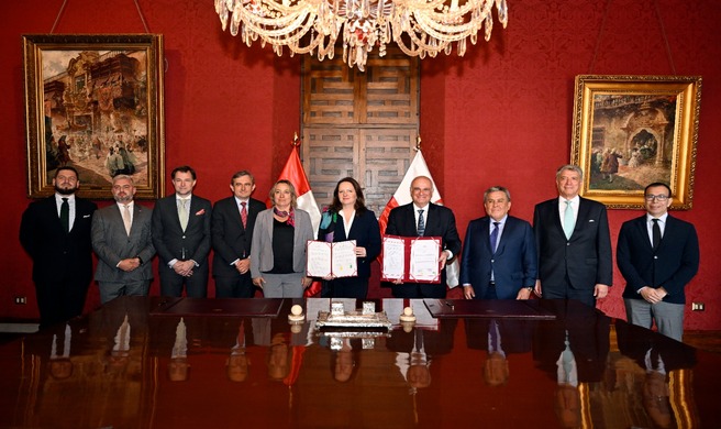 Perú-Polonia