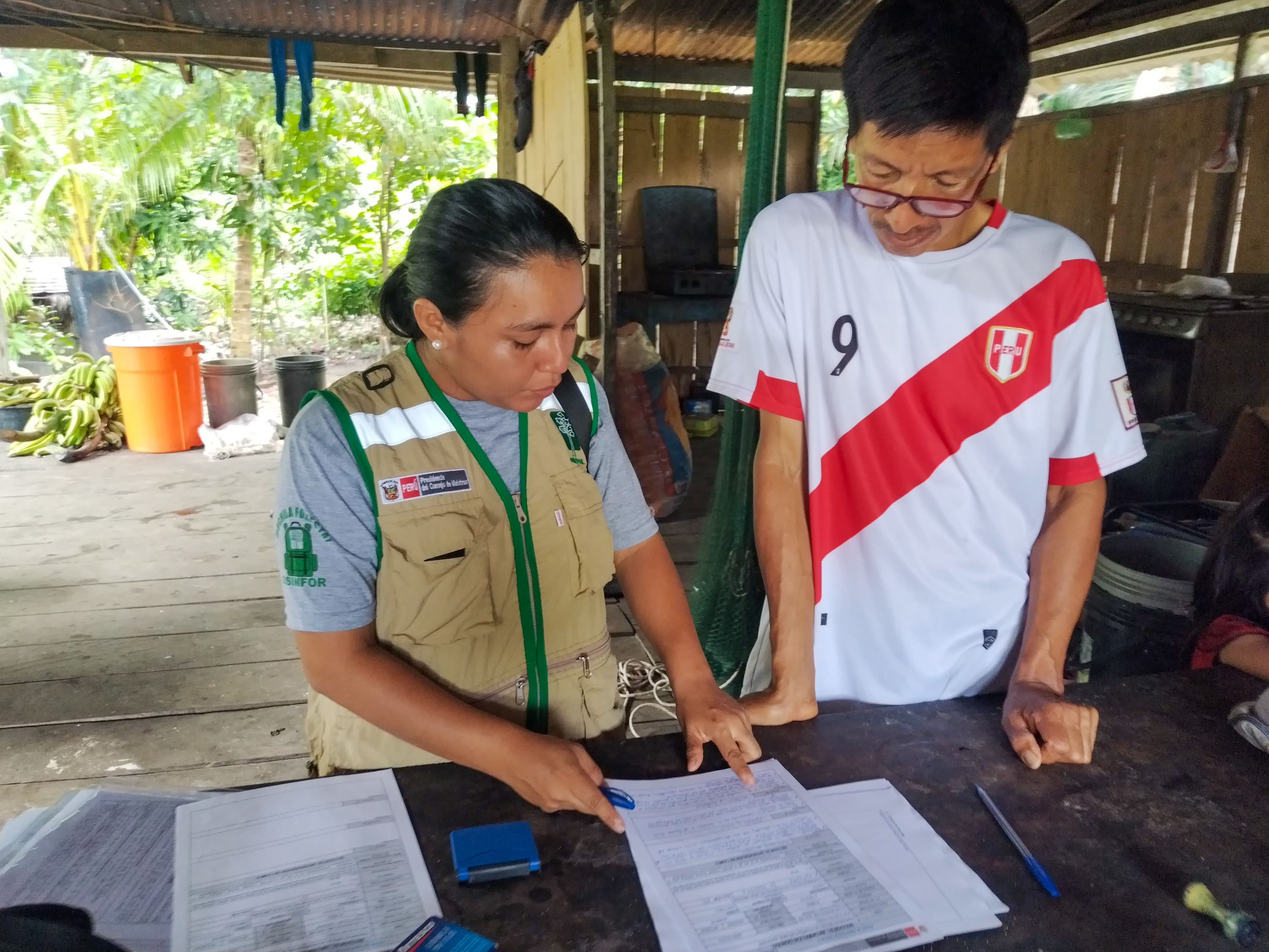 Archivo JPGE de la comunidad nativa Las Palmeras refuerza vigilancia y control de su territorio como parte de sus acciones de compensación a favor del bosque