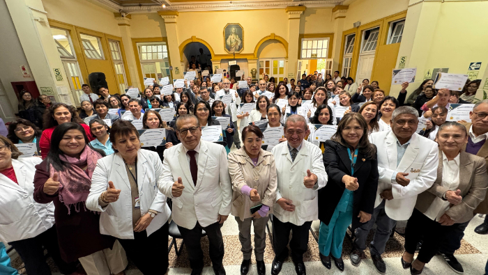 Día del Servidor Público: INSN reconoce a más de 100 trabajadores por sus 25 y 30 años de trayectoria